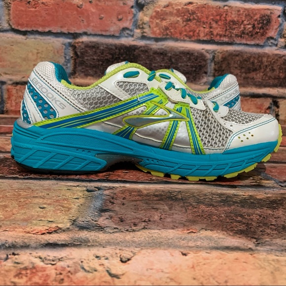 Brooks Defyance 1 Athletic Shoes - Picture 2 of 10